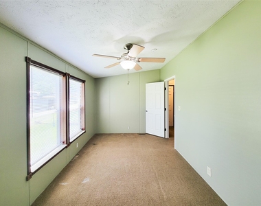 26806 N Marek Lane - Photo Thumbnail 24