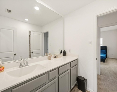 4238 Redford Valley Road - Photo Thumbnail 20