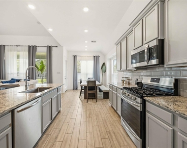 4238 Redford Valley Road - Photo Thumbnail 9