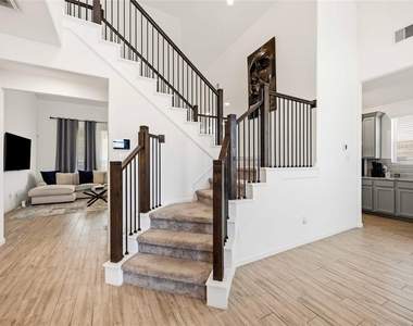 4238 Redford Valley Road - Photo Thumbnail 2