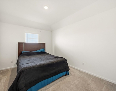 4238 Redford Valley Road - Photo Thumbnail 25