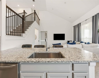4238 Redford Valley Road - Photo Thumbnail 6