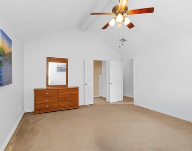 11634 Southlake Drive - Photo Thumbnail 18