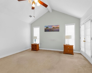 11634 Southlake Drive - Photo Thumbnail 17