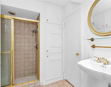 11634 Southlake Drive - Photo Thumbnail 25