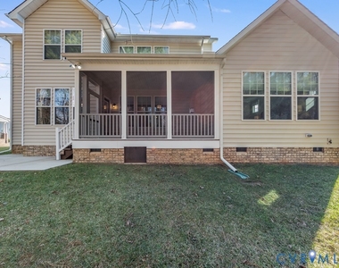 1712 James Overlook Drive - Photo Thumbnail 2