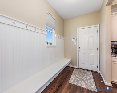 1712 James Overlook Drive - Photo Thumbnail 13