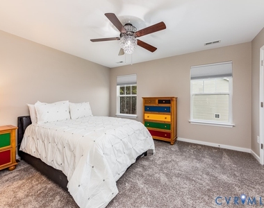 1712 James Overlook Drive - Photo Thumbnail 31