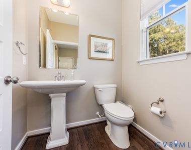 1712 James Overlook Drive - Photo Thumbnail 12