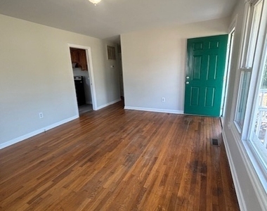 9721 Drexel Lane - Photo Thumbnail 2