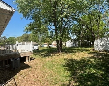 9721 Drexel Lane - Photo Thumbnail 14