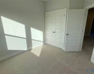 10120 All Star Blvd Lane - Photo Thumbnail 16