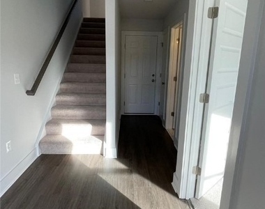 10120 All Star Blvd Lane - Photo Thumbnail 15