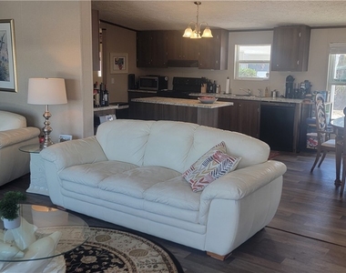 4709 Kon Tiki Lane - Photo Thumbnail 11