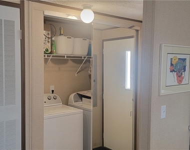4709 Kon Tiki Lane - Photo Thumbnail 17