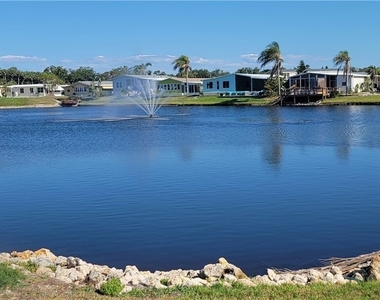 4709 Kon Tiki Lane - Photo Thumbnail 5