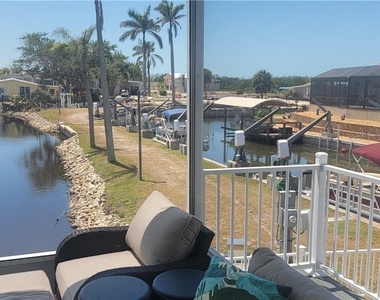 4709 Kon Tiki Lane - Photo Thumbnail 6