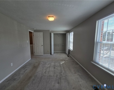 7740 Pomeroy Court - Photo Thumbnail 7