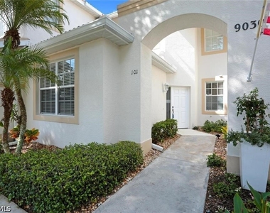 9030 Las Maderas Drive - Photo Thumbnail 5