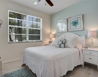 9030 Las Maderas Drive - Photo Thumbnail 6