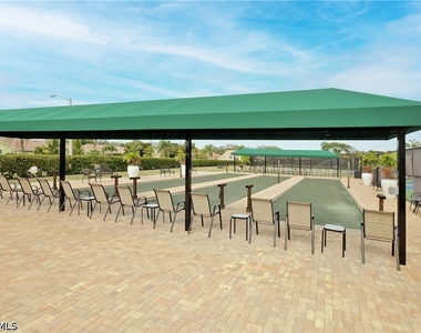9030 Las Maderas Drive - Photo Thumbnail 13