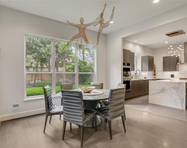 4806 Wedgewood Drive - Photo Thumbnail 8
