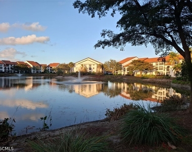 7915 Preserve Circle - Photo Thumbnail 1