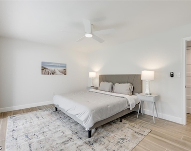 760 Sextant Drive - Photo Thumbnail 27