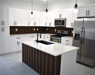 1006 Hamilton Avenue - Photo Thumbnail 23