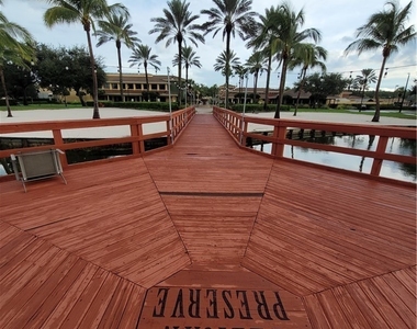 10457 Materita Drive - Photo Thumbnail 11