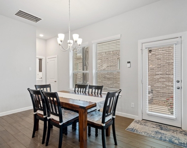 27022 Brighton Valley Way - Photo Thumbnail 5