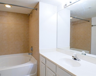 4113 Residence Drive - Photo Thumbnail 15