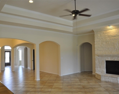 8161 Tranquil Lake Way - Photo Thumbnail 12