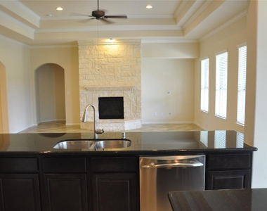 8161 Tranquil Lake Way - Photo Thumbnail 11