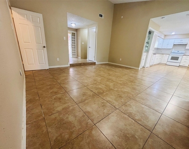 22219 Acorn Valley Drive - Photo Thumbnail 4