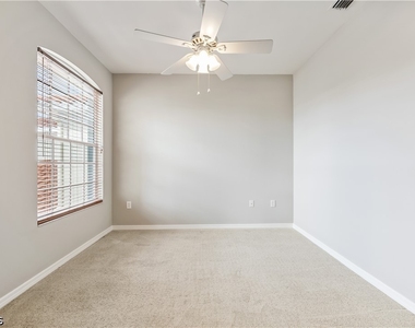 11270 Jacana Court - Photo Thumbnail 12