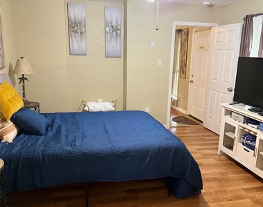 335 Anchor Way - Photo Thumbnail 9