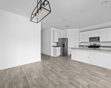3831 Beltingham Bend Way - Photo Thumbnail 11