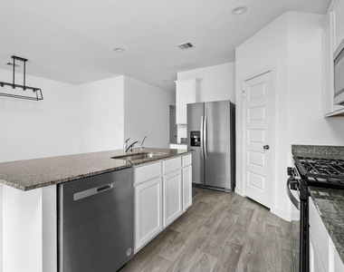 3831 Beltingham Bend Way - Photo Thumbnail 7