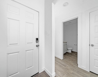 3831 Beltingham Bend Way - Photo Thumbnail 22