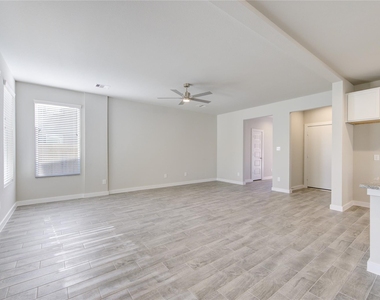 2623 Finley Lane - Photo Thumbnail 9