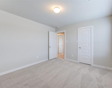 2623 Finley Lane - Photo Thumbnail 39