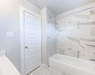 2623 Finley Lane - Photo Thumbnail 33