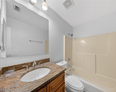 5270 Treetops Drive - Photo Thumbnail 12