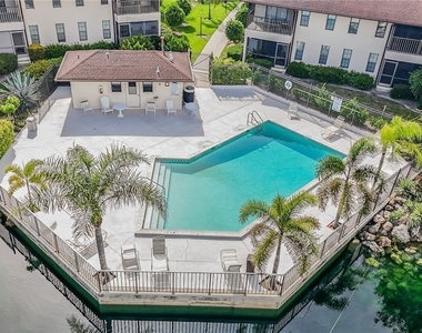 5270 Treetops Drive - Photo Thumbnail 17
