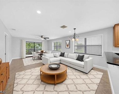 5270 Treetops Drive - Photo Thumbnail 8