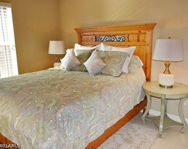 264 Castaways Street - Photo Thumbnail 9