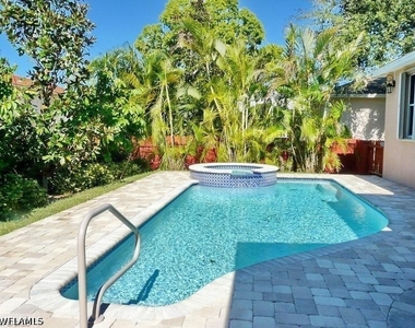 264 Castaways Street - Photo Thumbnail 14