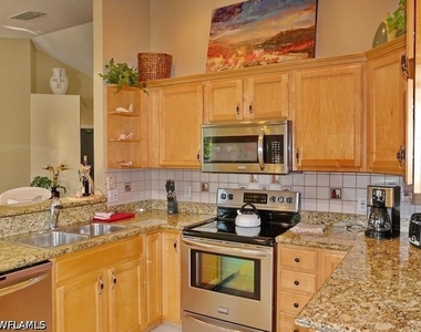 264 Castaways Street - Photo Thumbnail 5