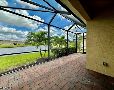 1823 Alameda Drive - Photo Thumbnail 20